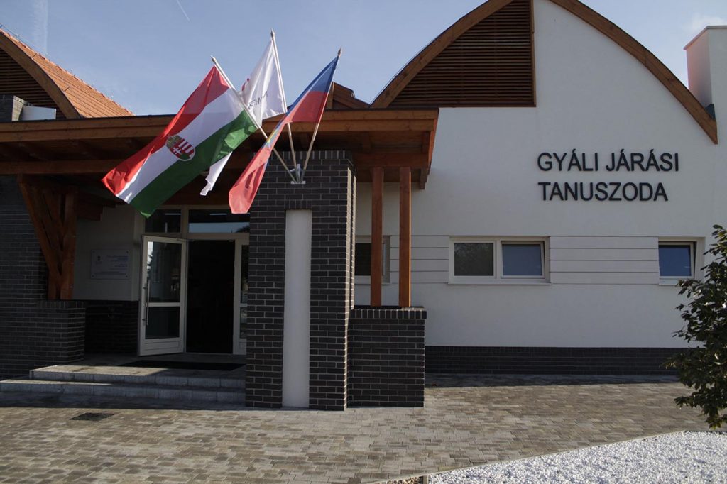 gyál